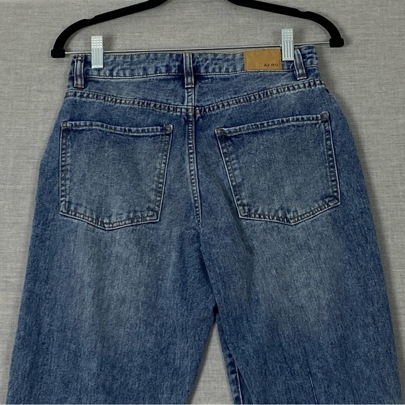 Aeropostale Curvy Mom Jeans Womens 2 Light Blue High Rise Tapered Leg - Picture 4 of 11